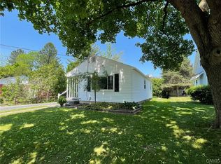 422 Cleveland Ave, Oneida, NY 13421