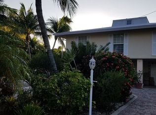 17157 Dolphin St W, Sugarloaf Key, FL 33042