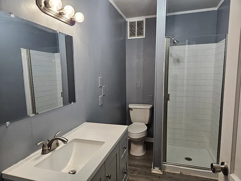 1737 Ireland Dr — Photo 15