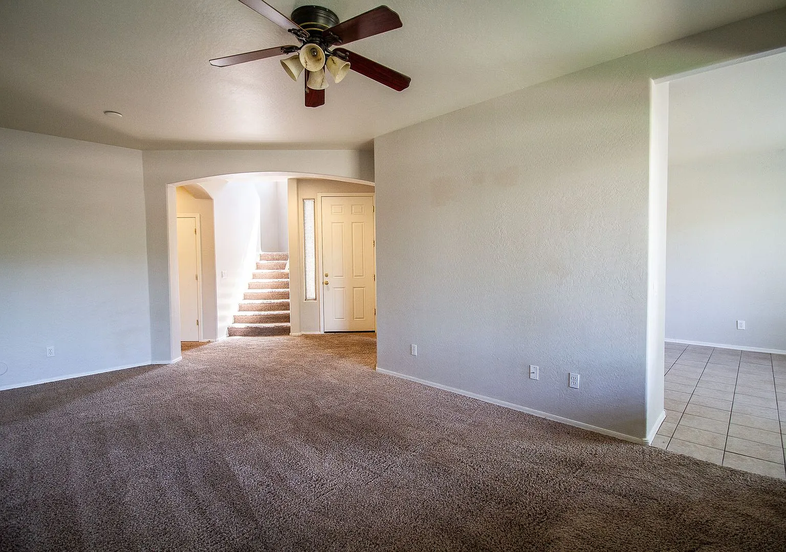 Coming Soon! Charming Home with Community Pool, Spacious Kitchen & Easy Loop 202 Access — Photo 2