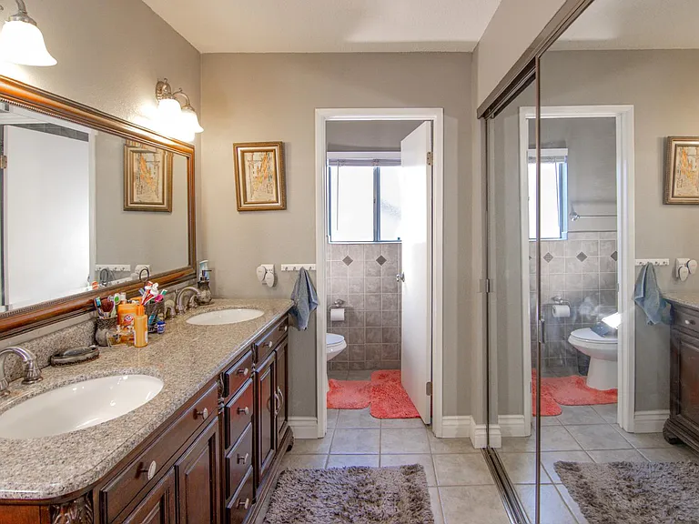 8101 E Woodsboro Ave — Photo 9