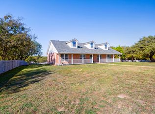 203 Gail Dr, Weatherford, TX 76085