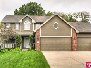 16405 W St, Omaha, NE 68135
