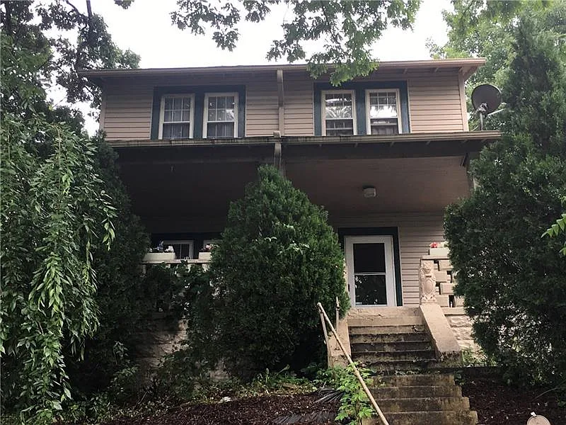 2401 Woodward Ave photo 1