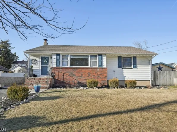 215 Beech Ave, Pompton Lakes Boro, NJ 07442