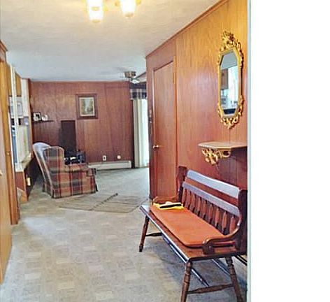4th image of 263 Woodward Dr