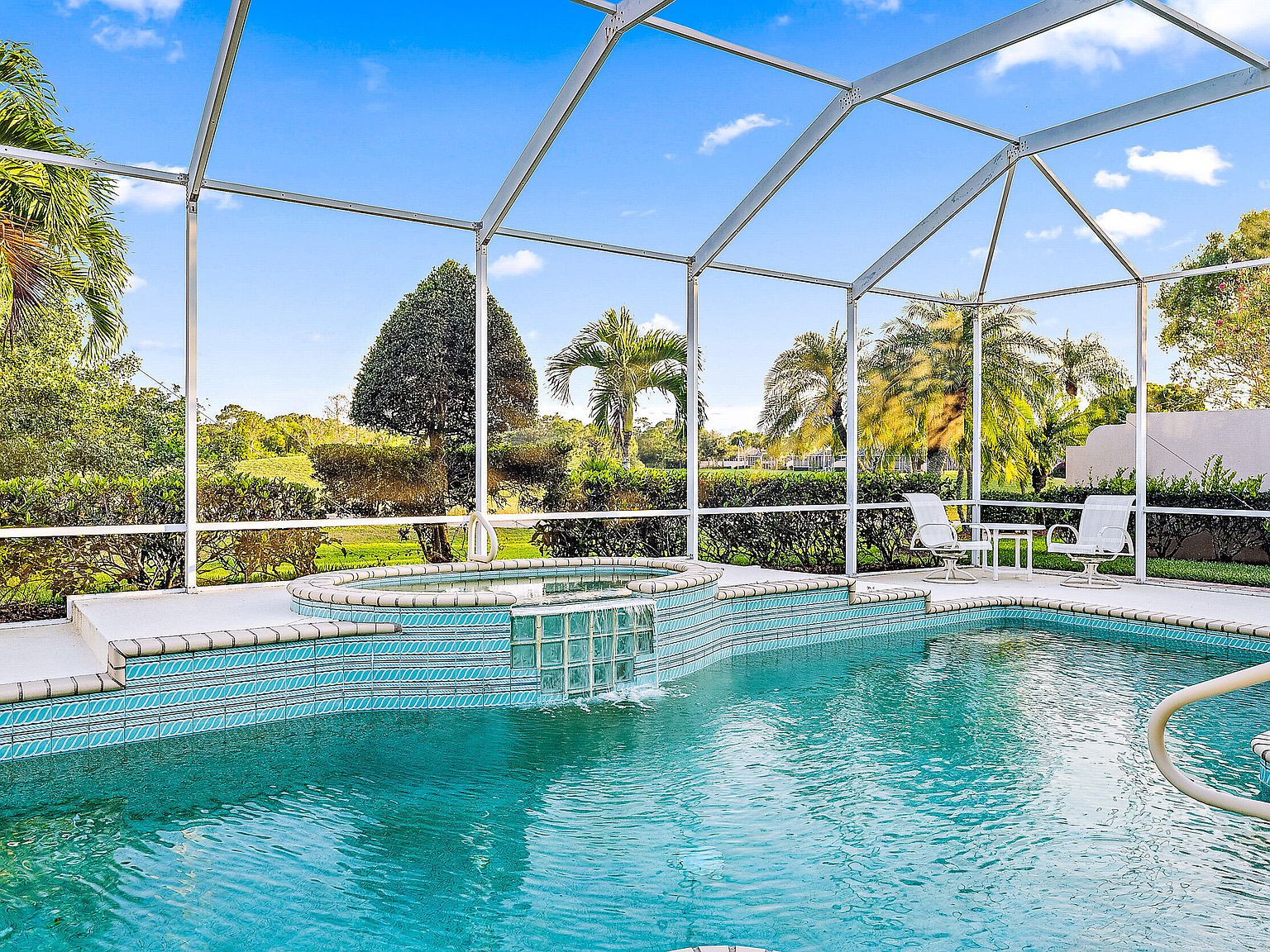 8205 SE Double Tree Dr