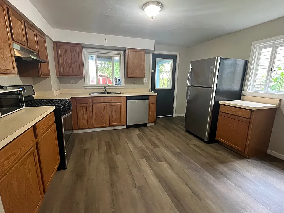 375 Virginia Ave