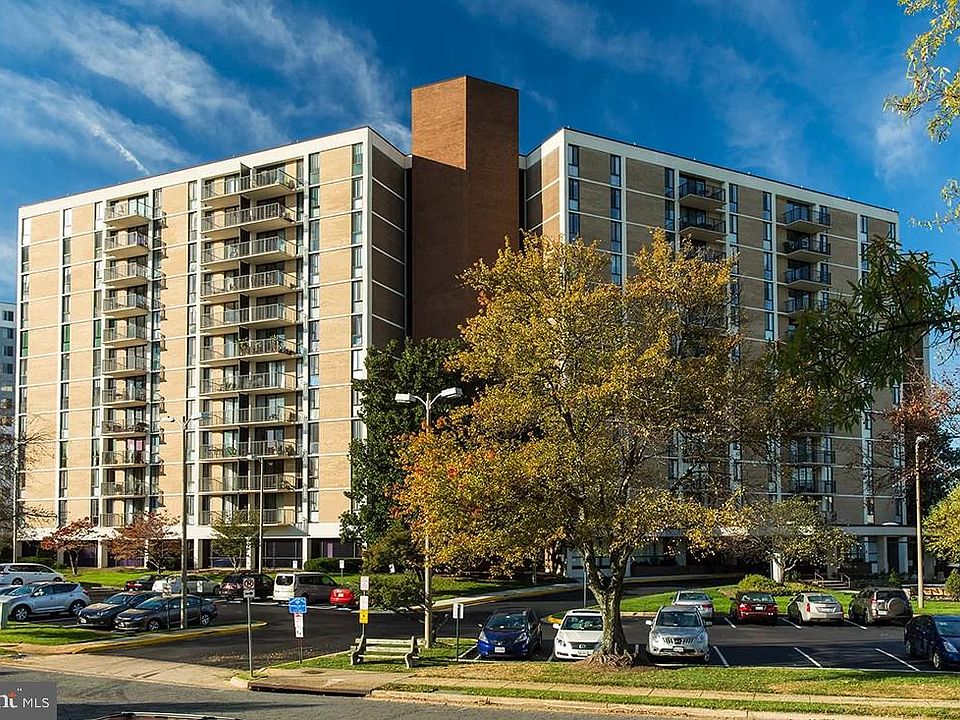 1st image of 6800 Fleetwood Rd APT 1002