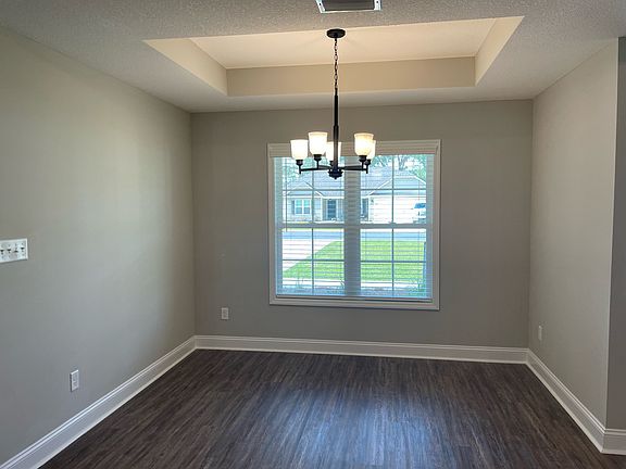 3rd image of 4594 Quarterman Estates Dr