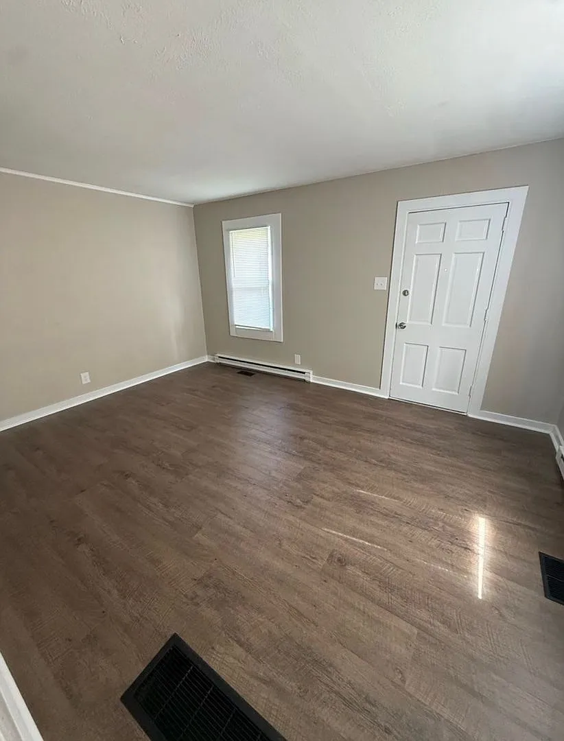 Last minute student housing!! — Photo 2