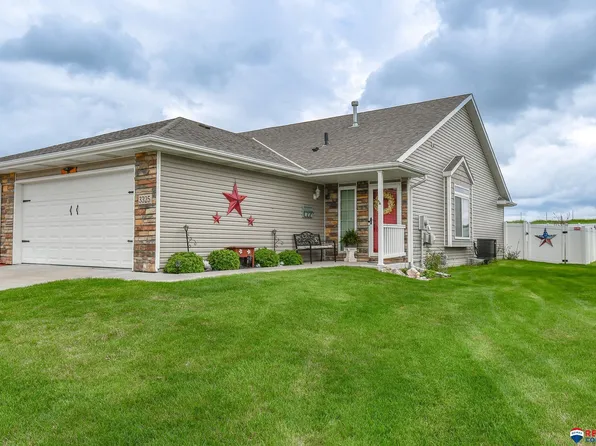 3325 N 89th St, Lincoln, NE 68507