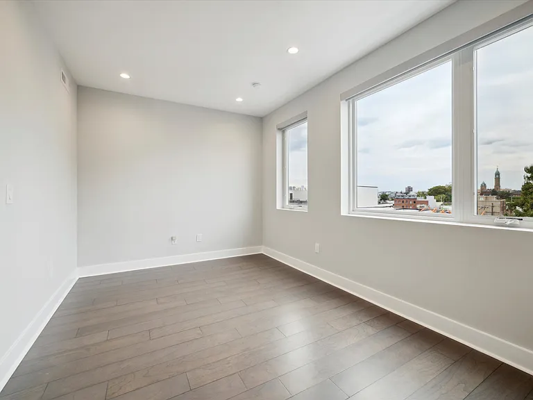 1405-21 Frankford Ave #504 — Photo 12