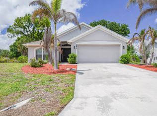 261 Midvale Ter, Sebastian, FL 32958