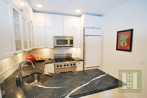 Sold by Halstead Real Estate | media 6