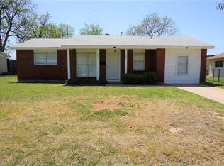 4605 Cove Rd, Wichita Falls, TX 76310