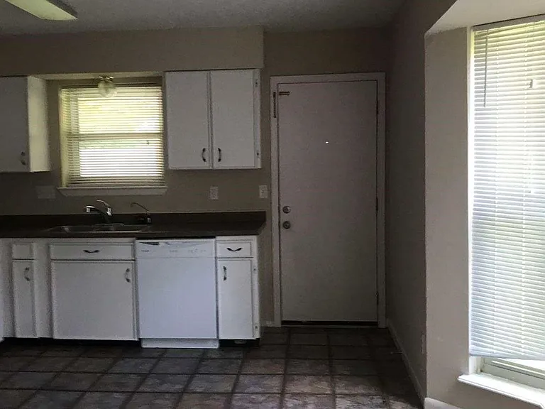 23238 Wintergate Dr — Photo 5