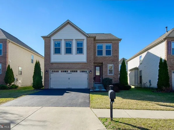 24875 Somerby Dr, Chantilly, VA 20152