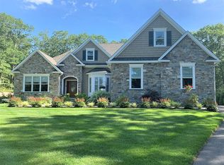 57 Buck Hollow Dr, West Greenwich, RI 02817