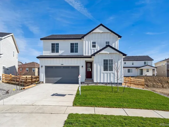1366 Sienna Peak Circle, Erie, CO 80516