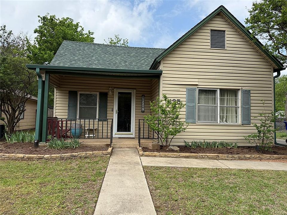 1st image of 425 E Eufaula St