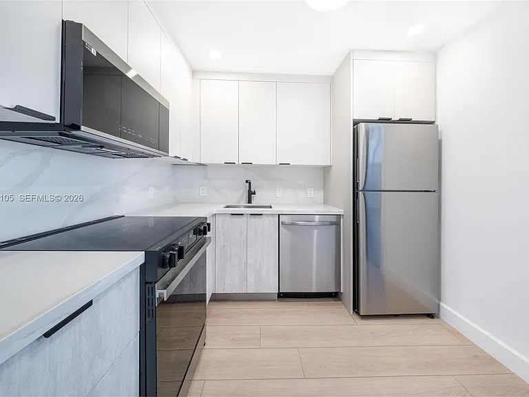20400 W Country Club Dr #610 — Photo 11