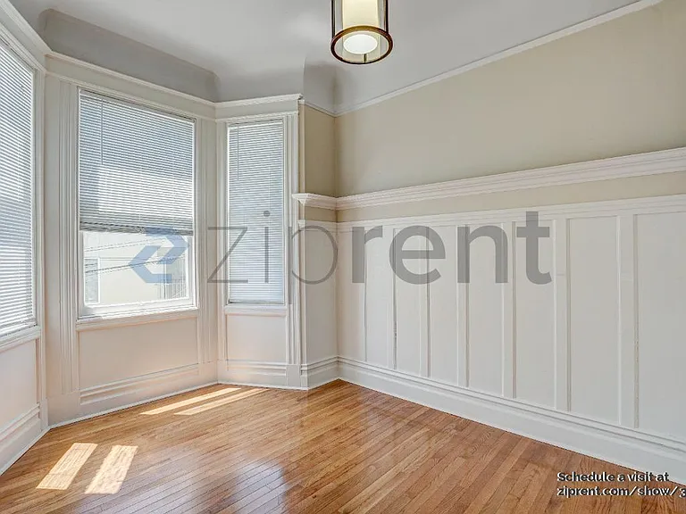2132 Jones St — Photo 10