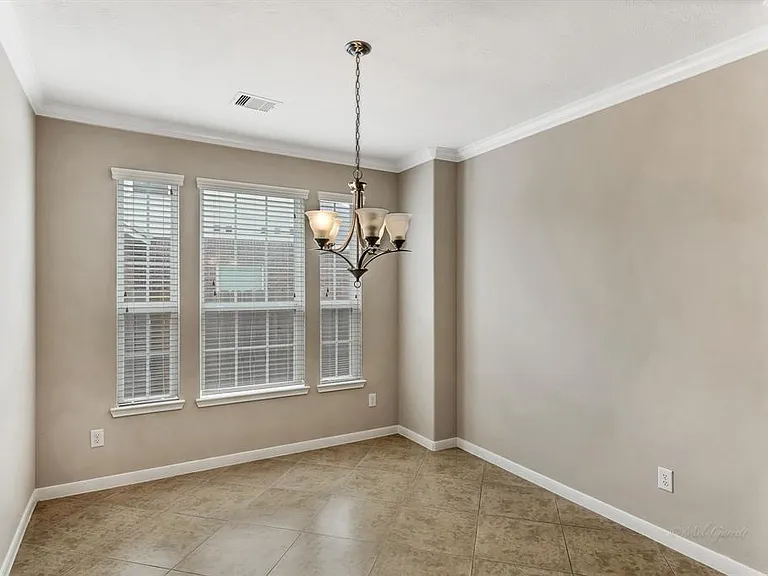 24122 Haywards Crossing Ln — Photo 7