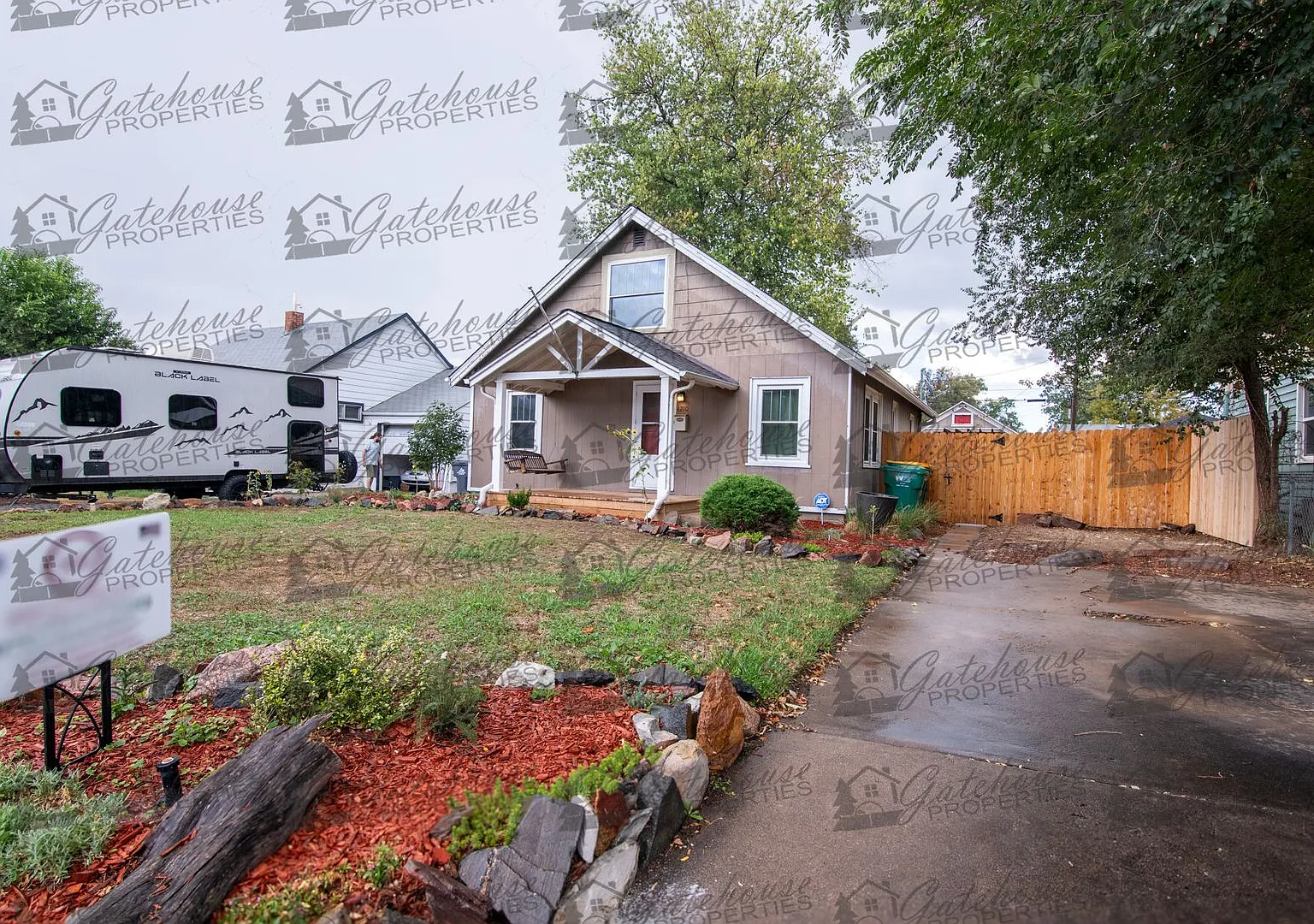 Spacious 3-Bedroom Englewood Home with Large Yard, Oversized Kitchen & 2-Car Garage — Photo 1