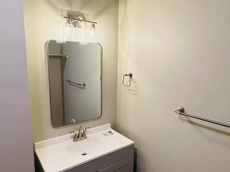 140 Dove St #2 — Photo 4