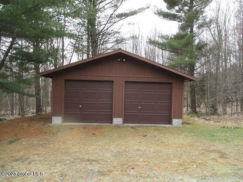 2nd image of 1470 Bonnie View Road