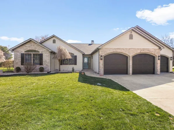 58656 Baugo Xing, Elkhart, IN 46517