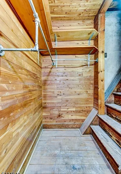 40 Grove St — Photo 38