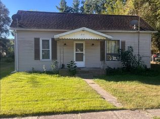 213 Elm St, Eldred, IL 62027