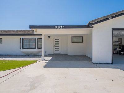 9830 Foothill Blvd, Sylmar, CA, 91342