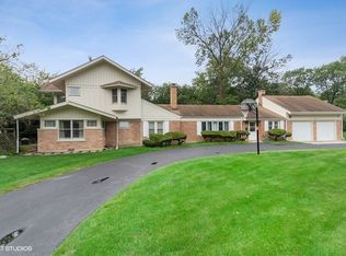 180 Barberry Rd, Highland Park, IL 60035