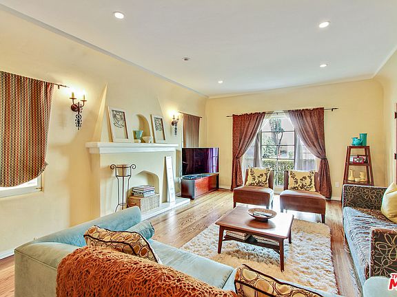 4th image of 459 N Curson Ave