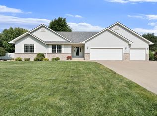 1300 26th St SW, Austin, MN 55912