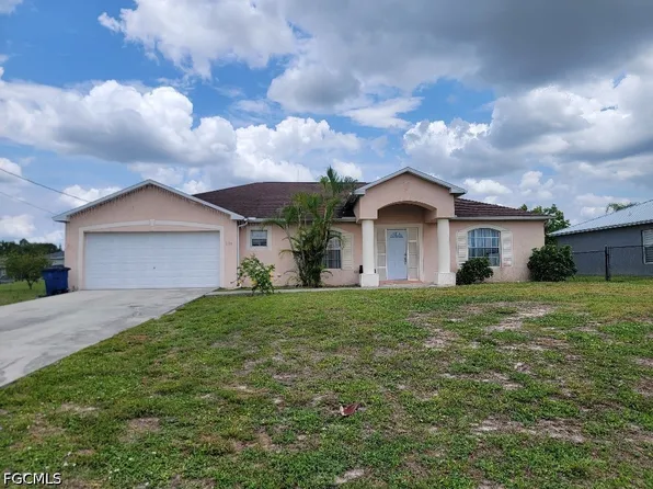 804 Bert Ave N, Lehigh Acres, FL 33971