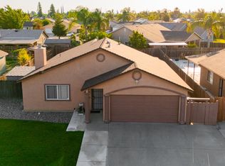 1422 Pinot Dr, Livingston, CA 95334