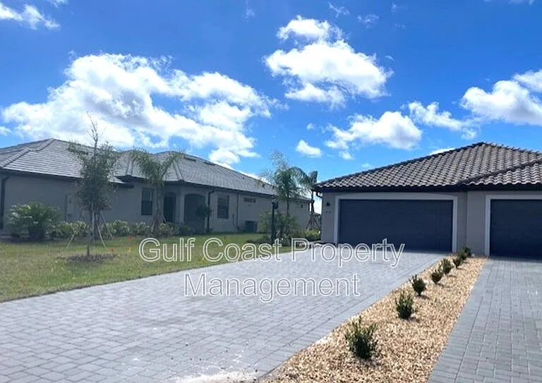 5316 Crystal Harbor Cv — Photo 2