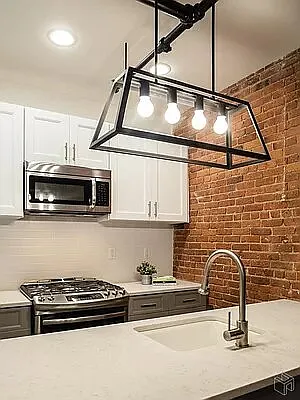 Rented by Compass | media 35