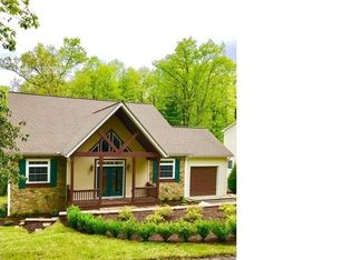 7 Laurel Cottage Ln, Glade Valley, NC 28627