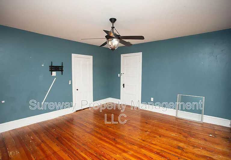 16 Union St — Photo 24