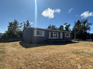 15 Prince St W, Chinook, WA 98614