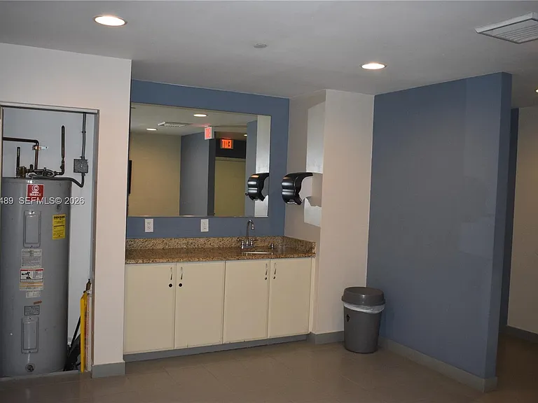 6365 Collins Ave #1211 — Photo 57