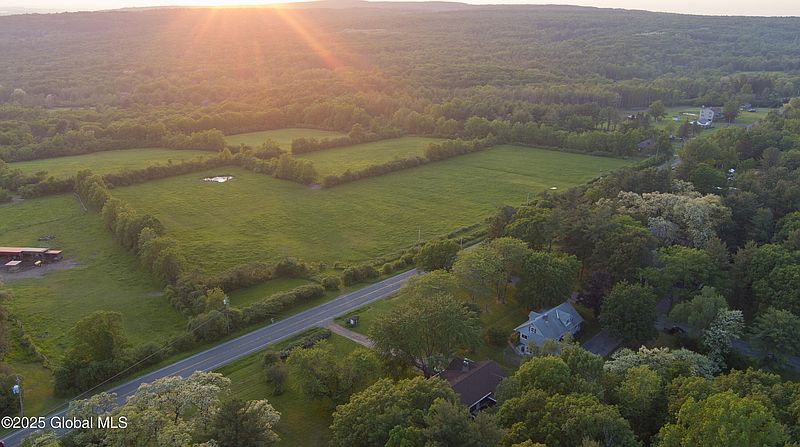 2nd image of 399 Closson Road
