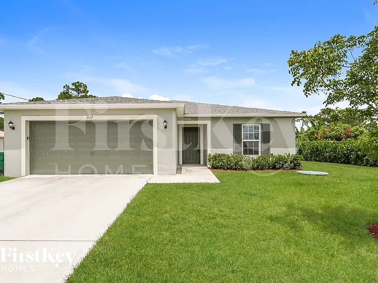 3157 SW Letchworth St — Photo 1