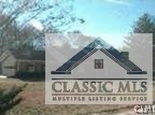 105 Friendship Pl, Winterville, GA 30605