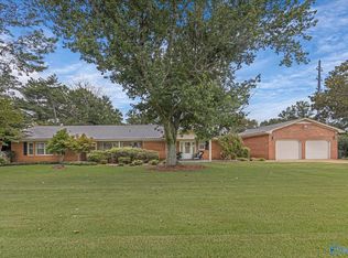 5006 Spring Creek Dr, Guntersville, AL 35976